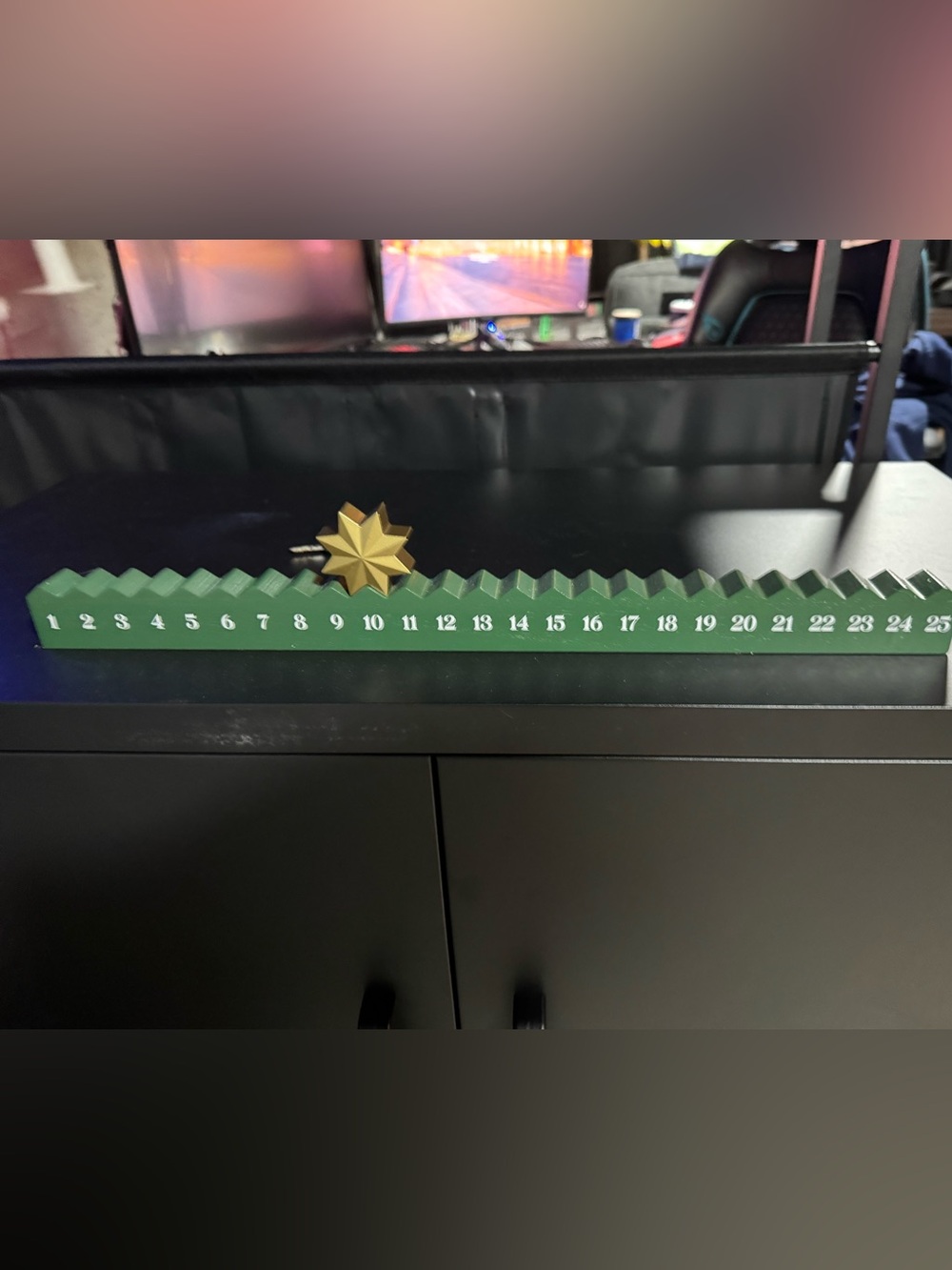 Gold Star Christmas Countdown Decor